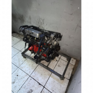 Moteur  pour SAAB 900 série 2 Berline 2.0 131cv