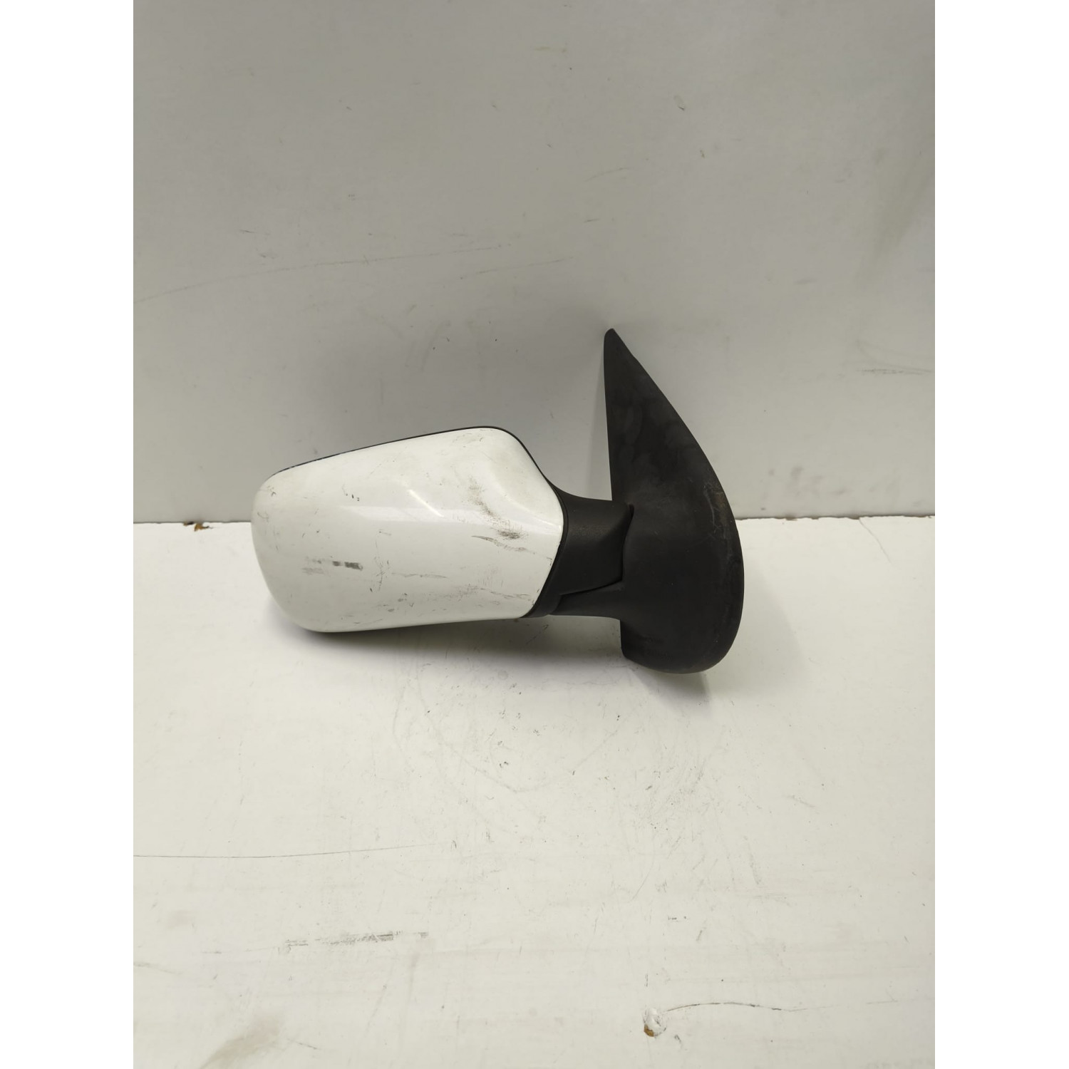 Rétroviseur extérieur droit  pour FIAT Punto (176) 1.1 i 54cv