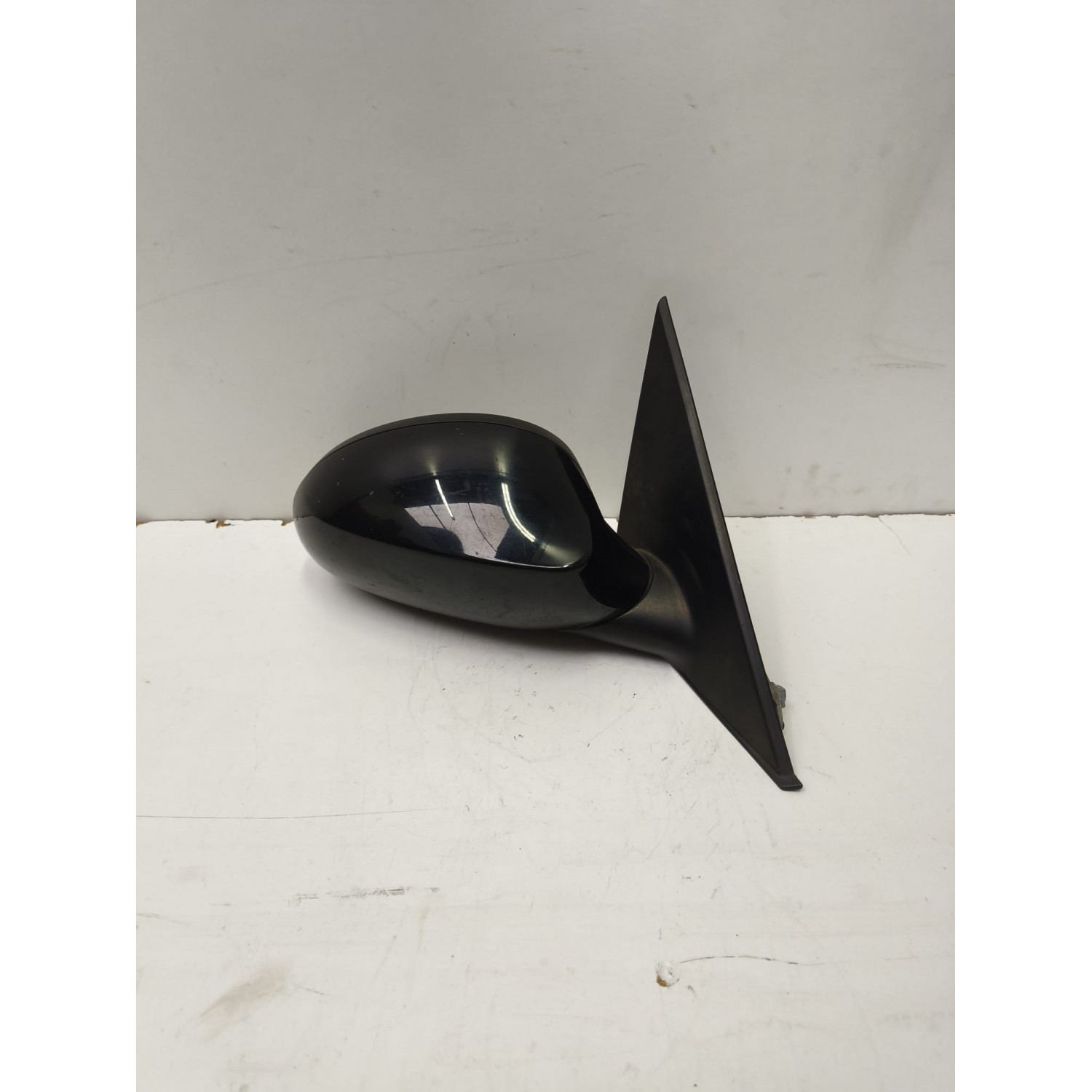 Rétroviseur extérieur droit  pour BMW Série 1 (E87) 120d 2.0 d 163cv