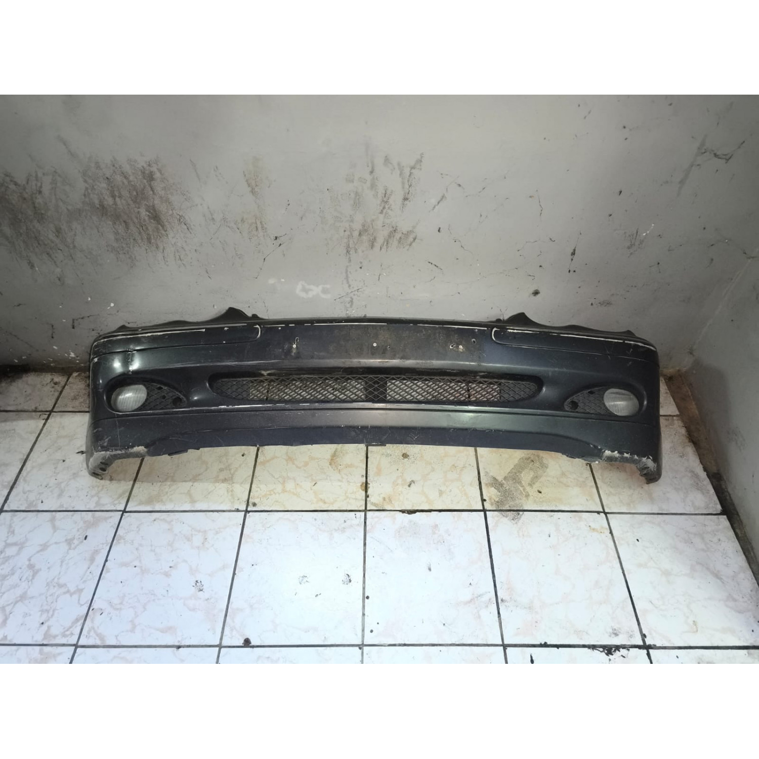 Pare choc avant  pour MERCEDES Classe C (203) Berline (W203) C180 2.0 i 129cv