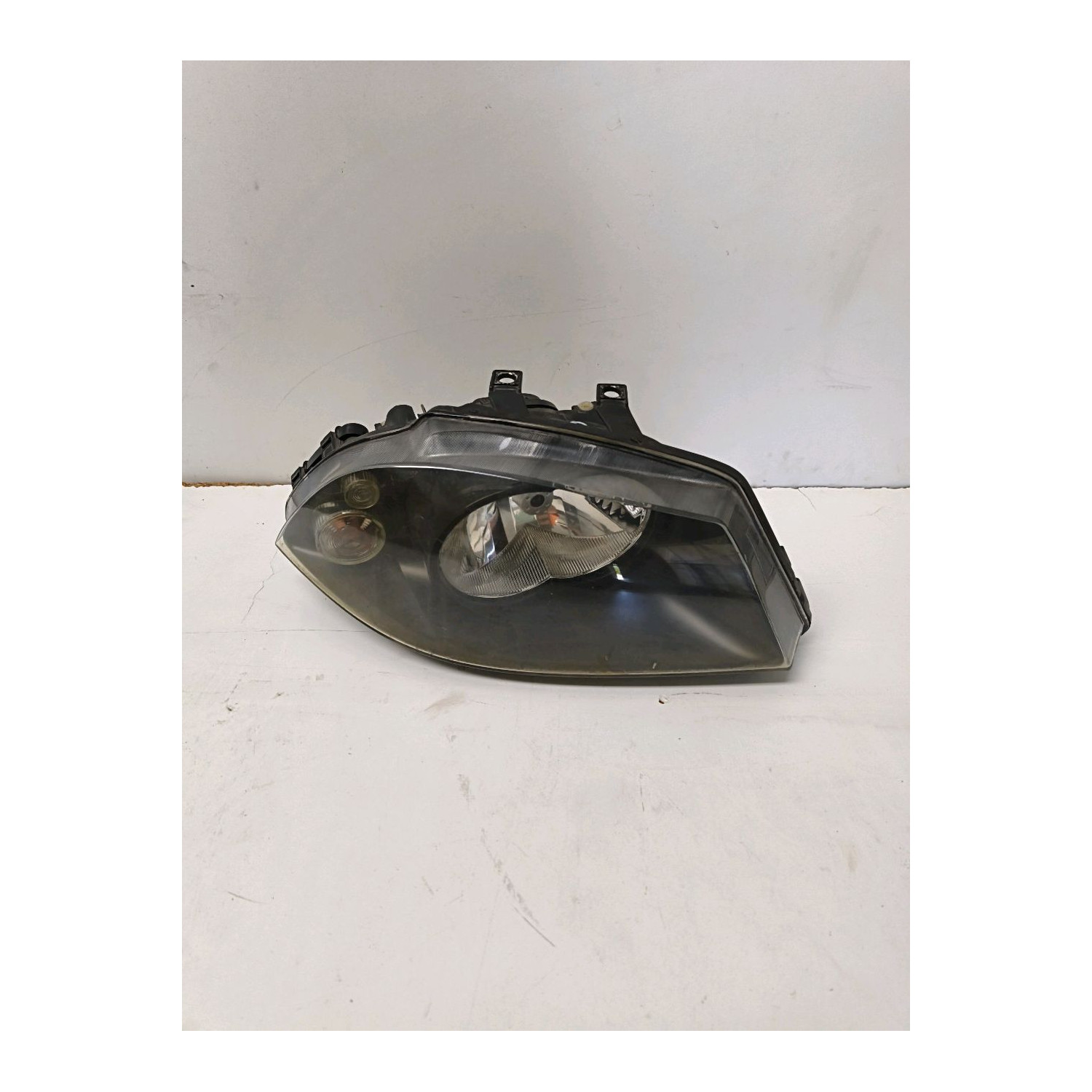 Phare droit  pour SEAT Ibiza III Phase 2 1.9 TDi 100cv