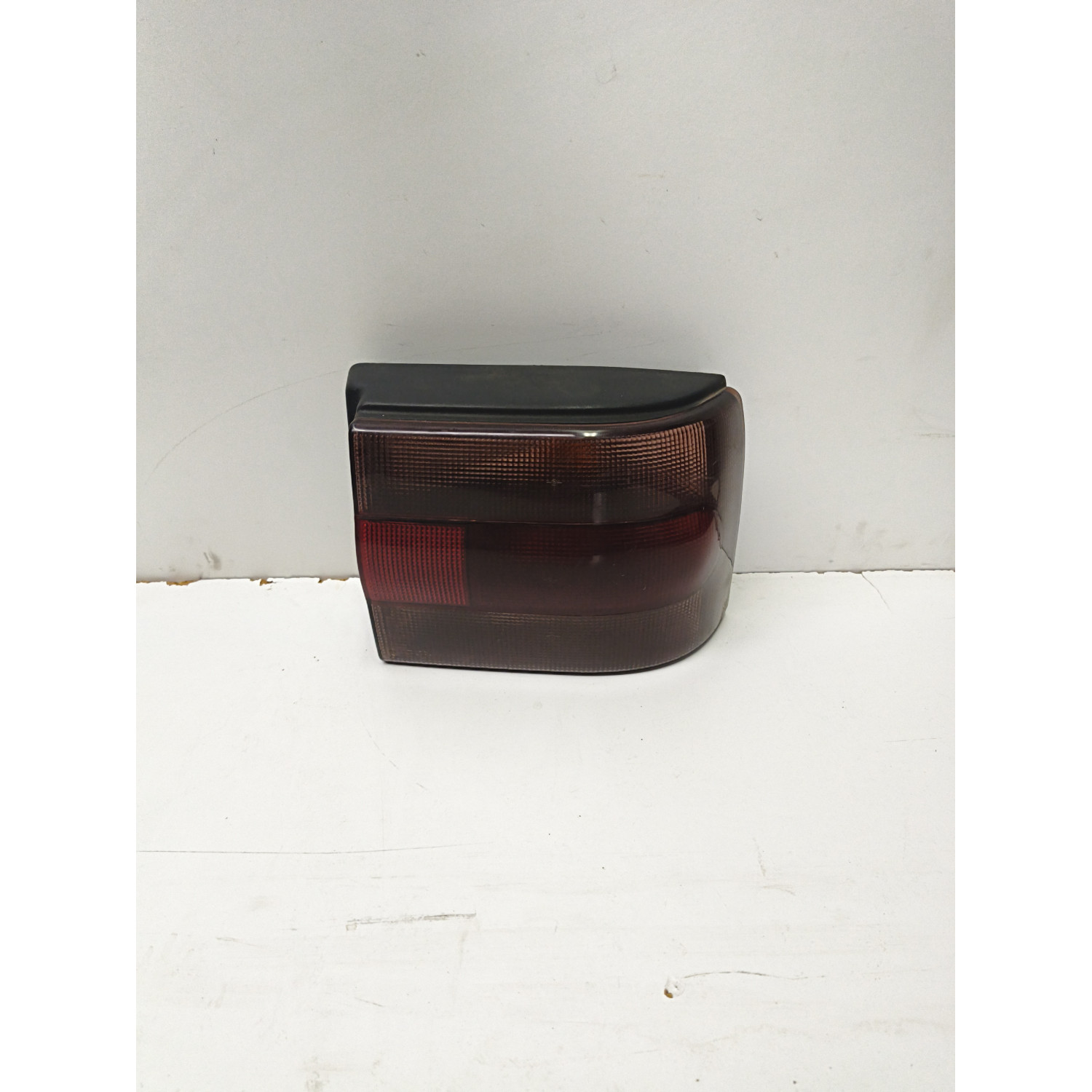 Feu arrière droit  pour RENAULT R19 5 portes Phase 2 1.4 i 75cv