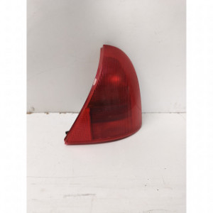 Feu arrière droit  pour RENAULT Clio II 5 portes 1.6 i 90cv