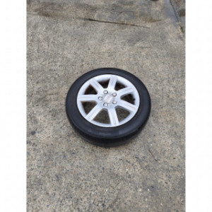 Jante alu  pour SEAT Leon II 1.6 TDi CR DPF 105 cv  Sport