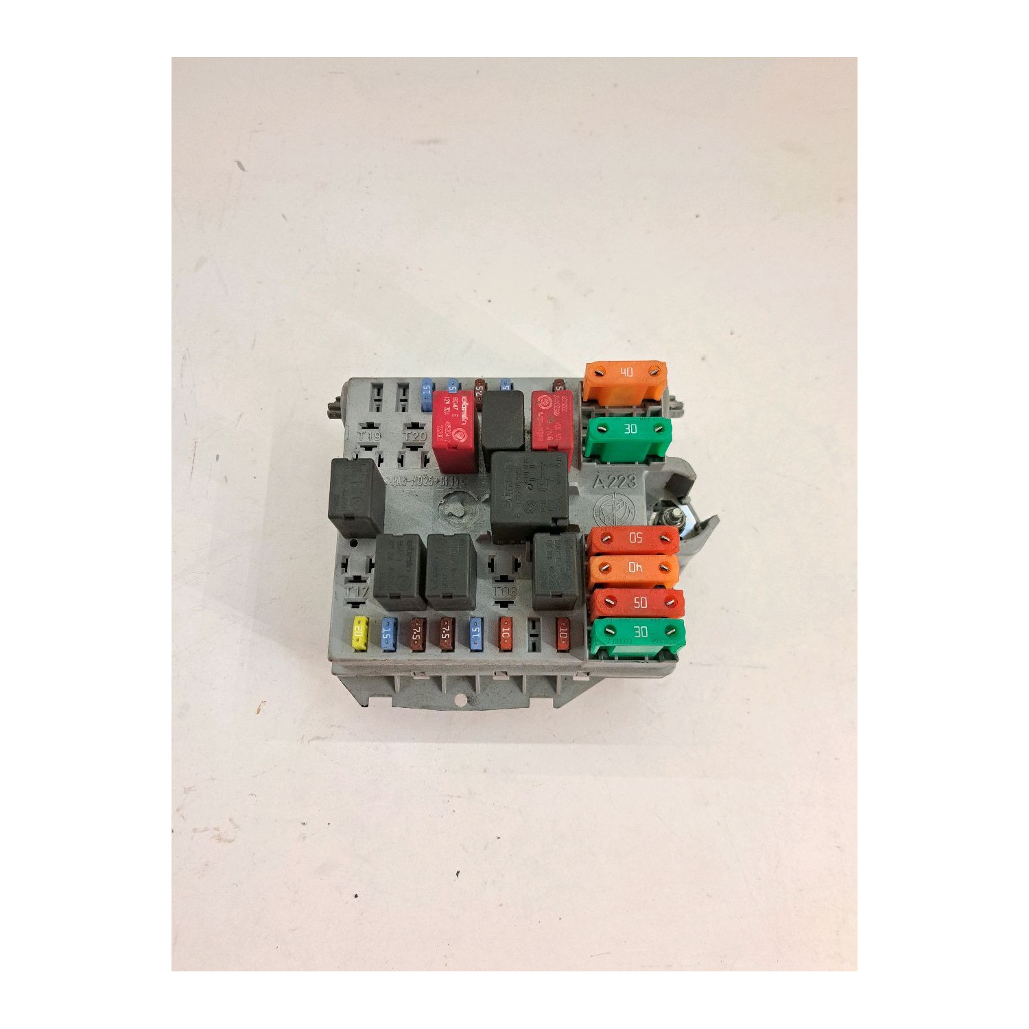 Boîte a fusibles  pour ALFA ROMEO 147 Phase 2 1.6 i 16V Twin Spark 120cv