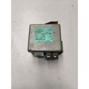 Calculateur de direction assistée  pour RENAULT Clio II Phase 2 5 portes 1.4 i 16V 95cv  Boîte Auto Expression