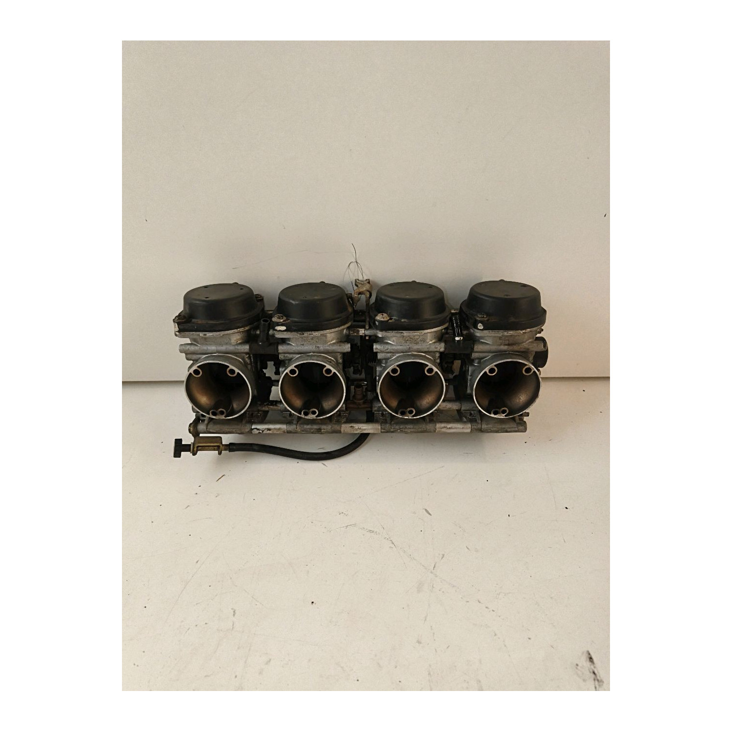 Rampe de carburateurs  pour SUZUKI GSXF 750