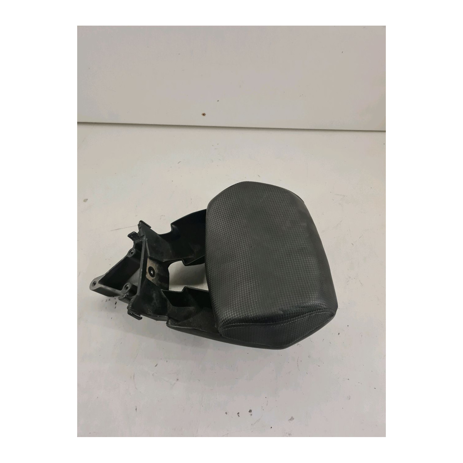 Porte bagage arrière  pour YAMASAKIII YM125T RS