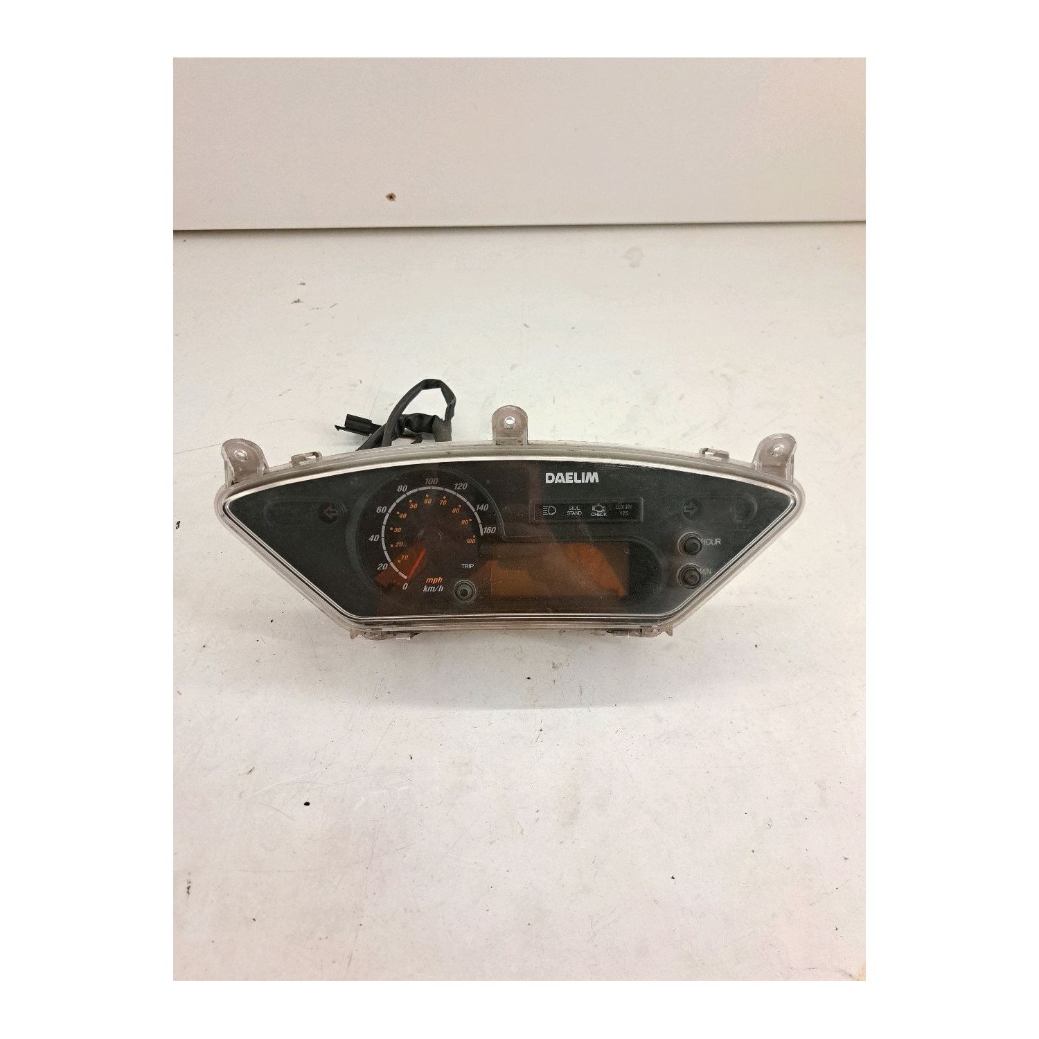 Compteur tableau de bord  pour DAELIM S2 125