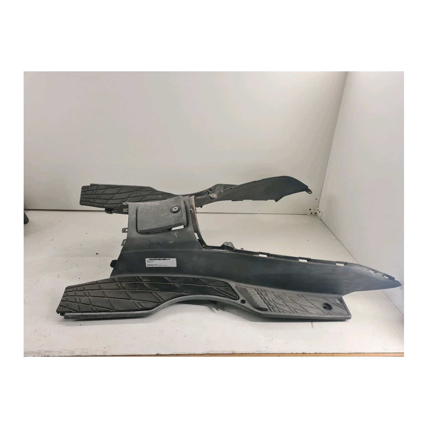 Tablier inférieur avant  pour SUZUKI BURGMAN 125