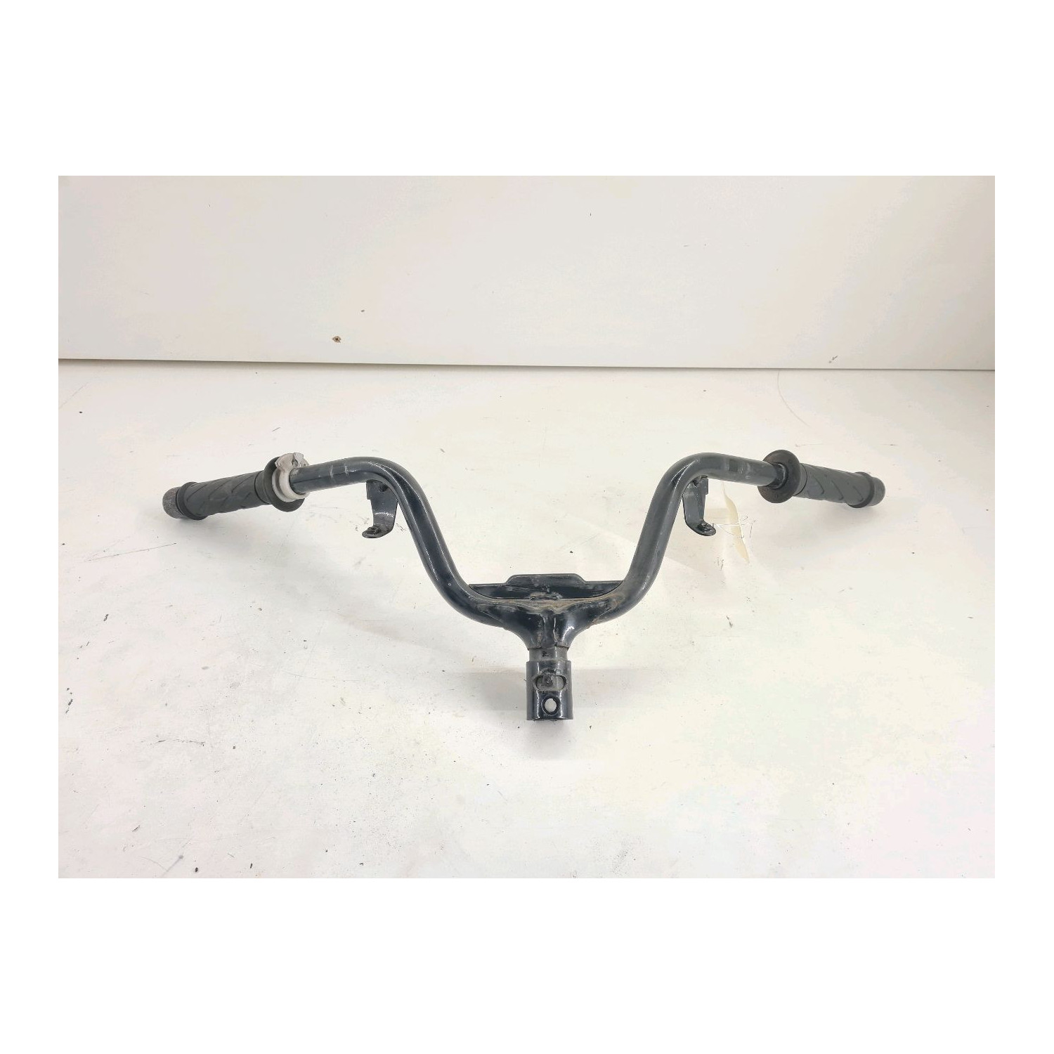 Guidon une pièce  pour SUZUKI BURGMAN 125