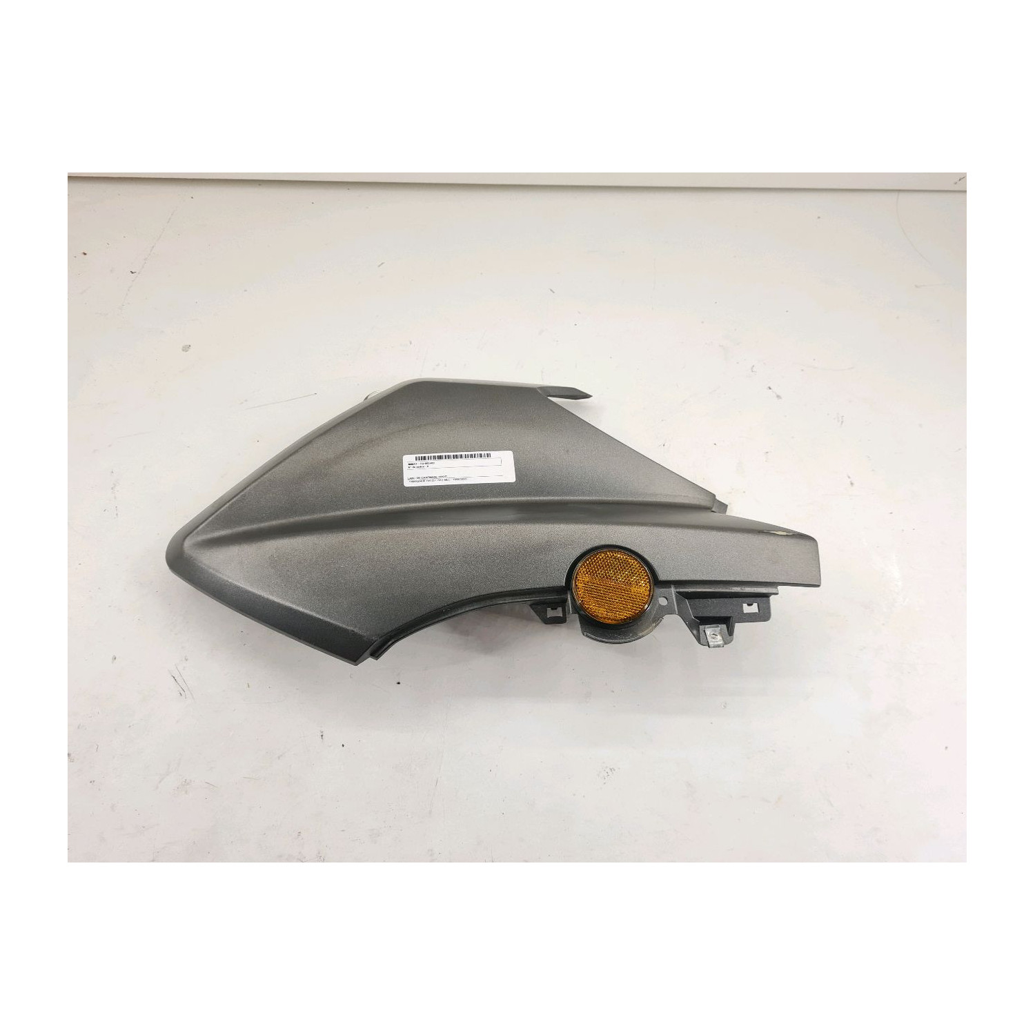 Flanc de carénage droit  pour YAMASAKIII YM125T RS