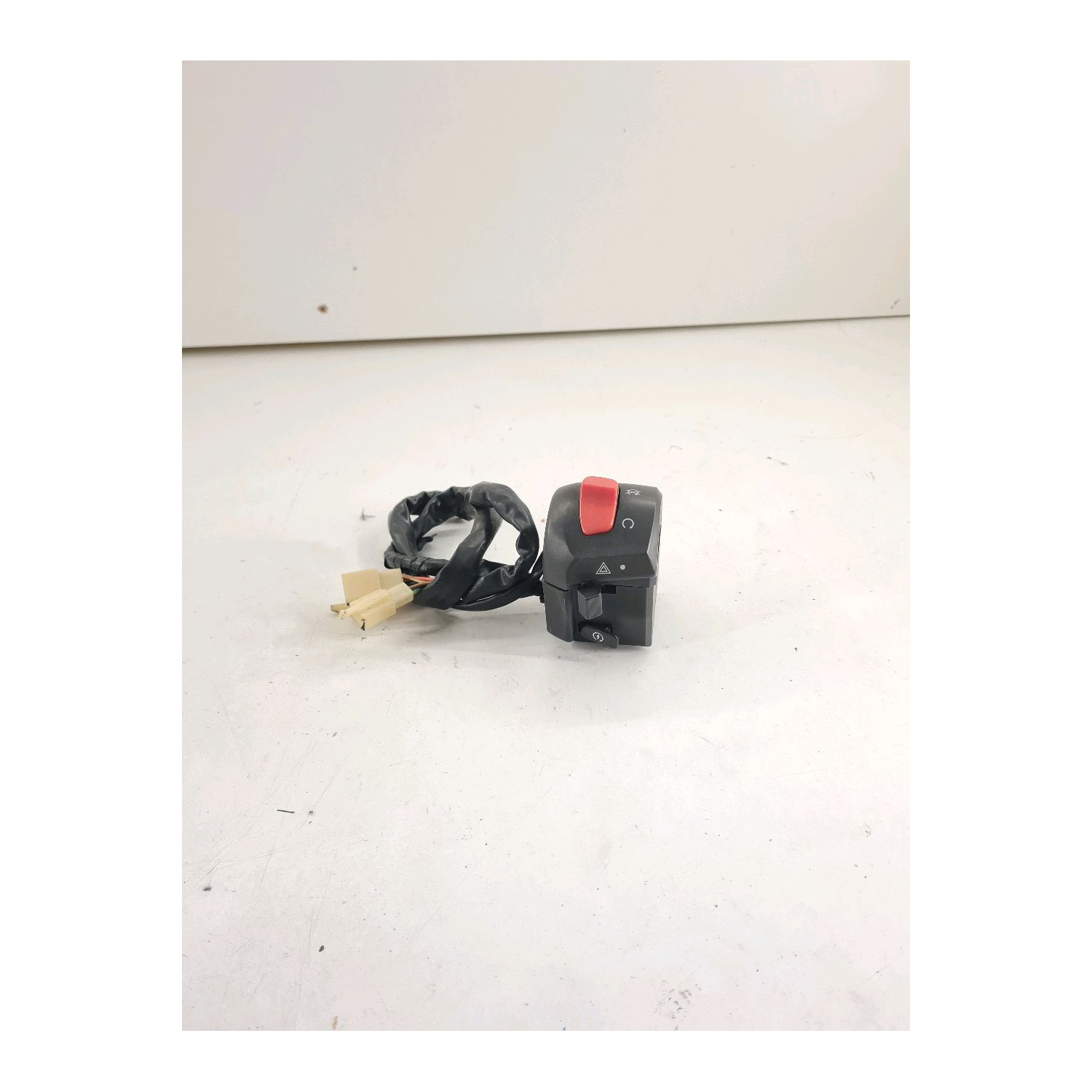 Commodo droit démarrage  pour YAMASAKIII YM125T RS