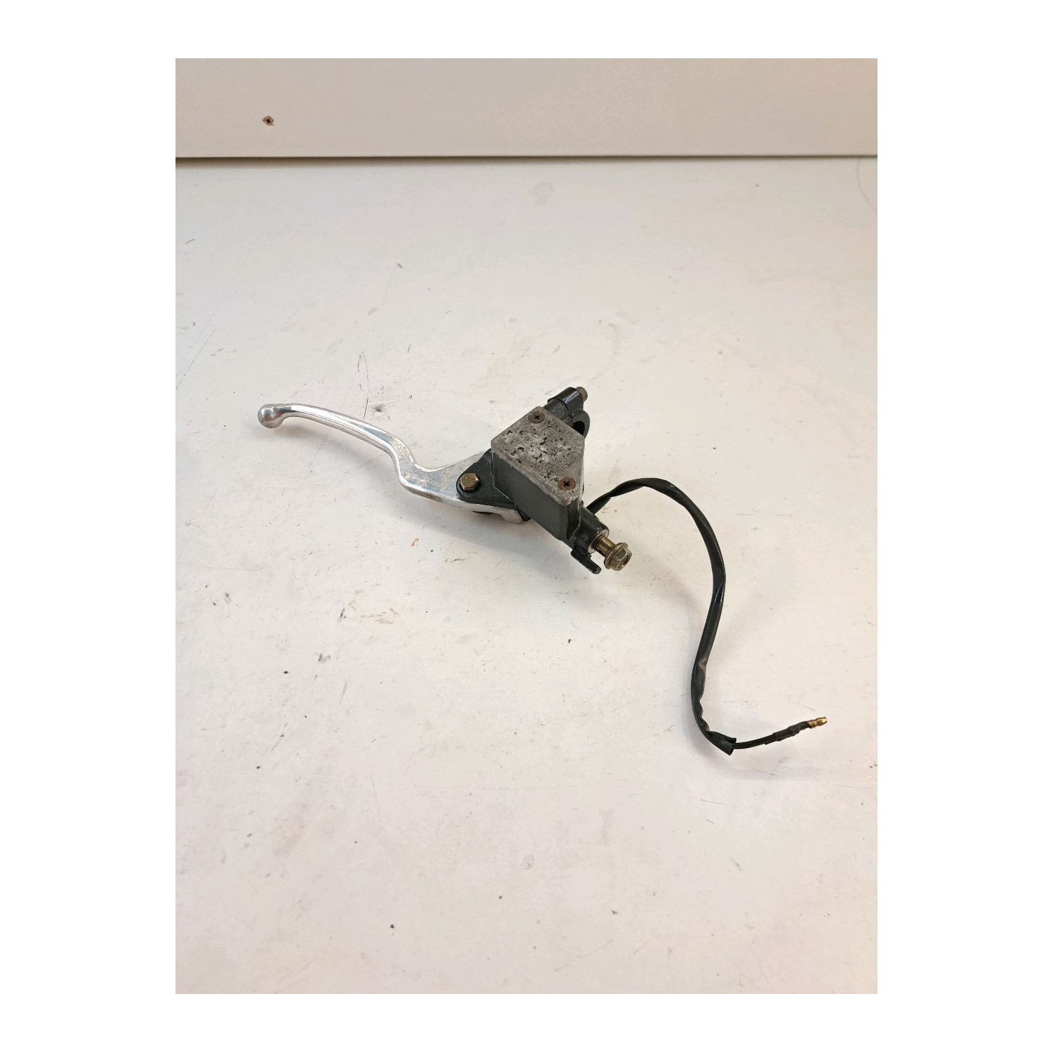 Maitre cylindre frein avant  pour SYM FIDDLE 3 125