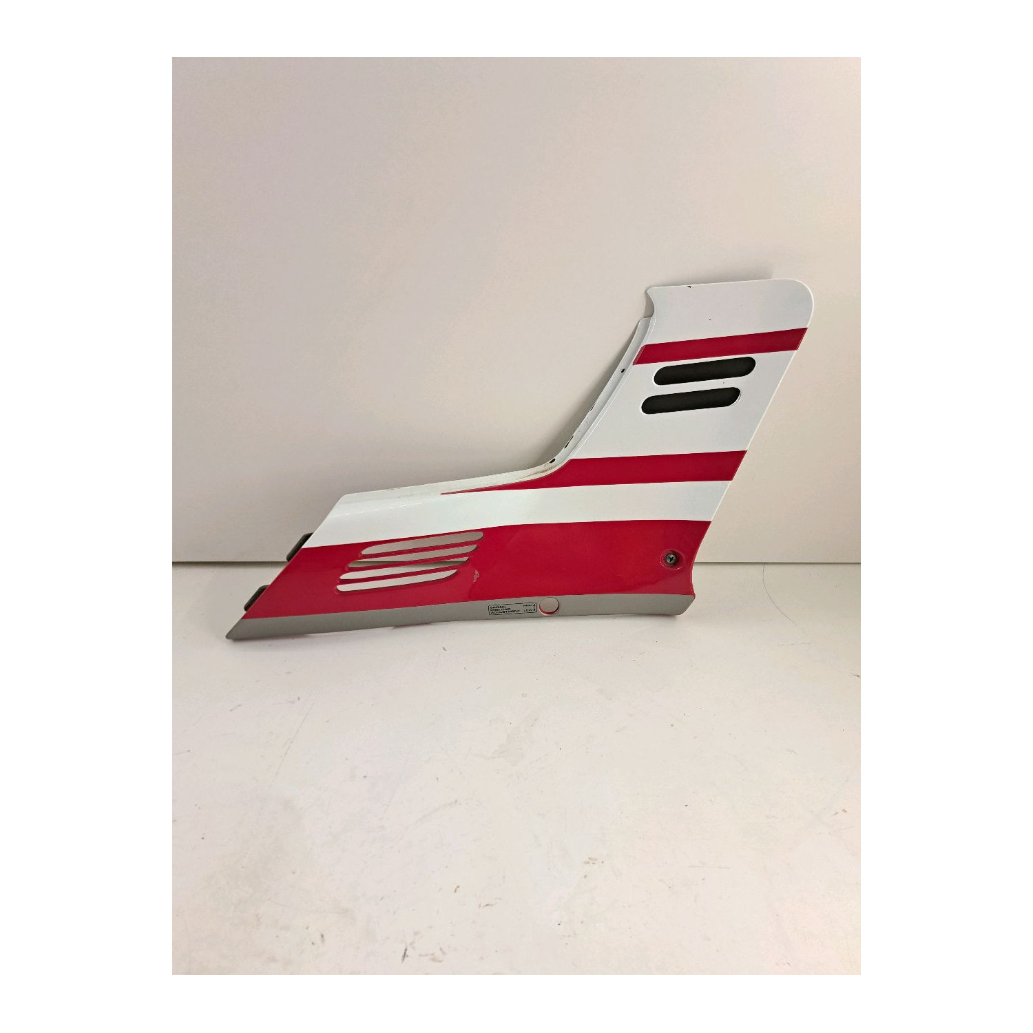 Cache latéral arrière sous selle droit  pour HONDA CBR 1000 F