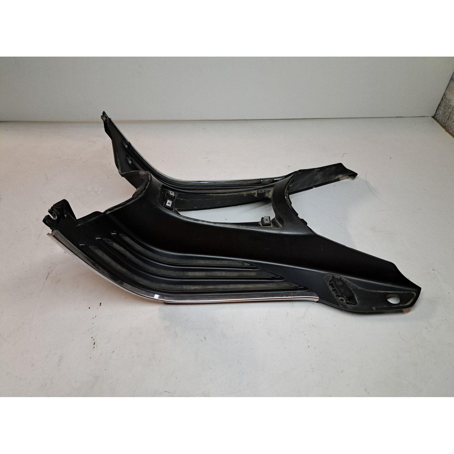 Tablier inférieur avant  pour PIAGGIO VESPA 50