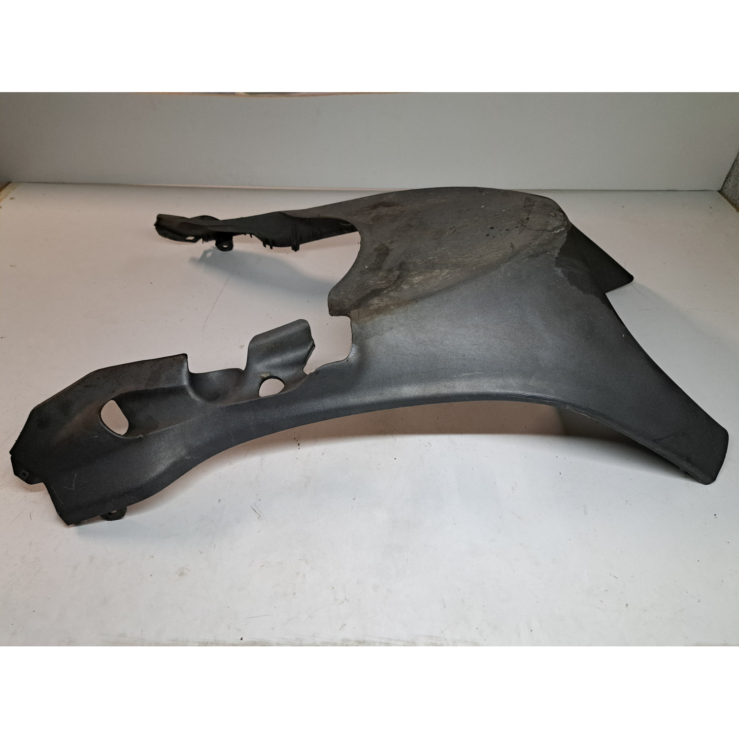 Bas de caisse central  pour PIAGGIO X9 125